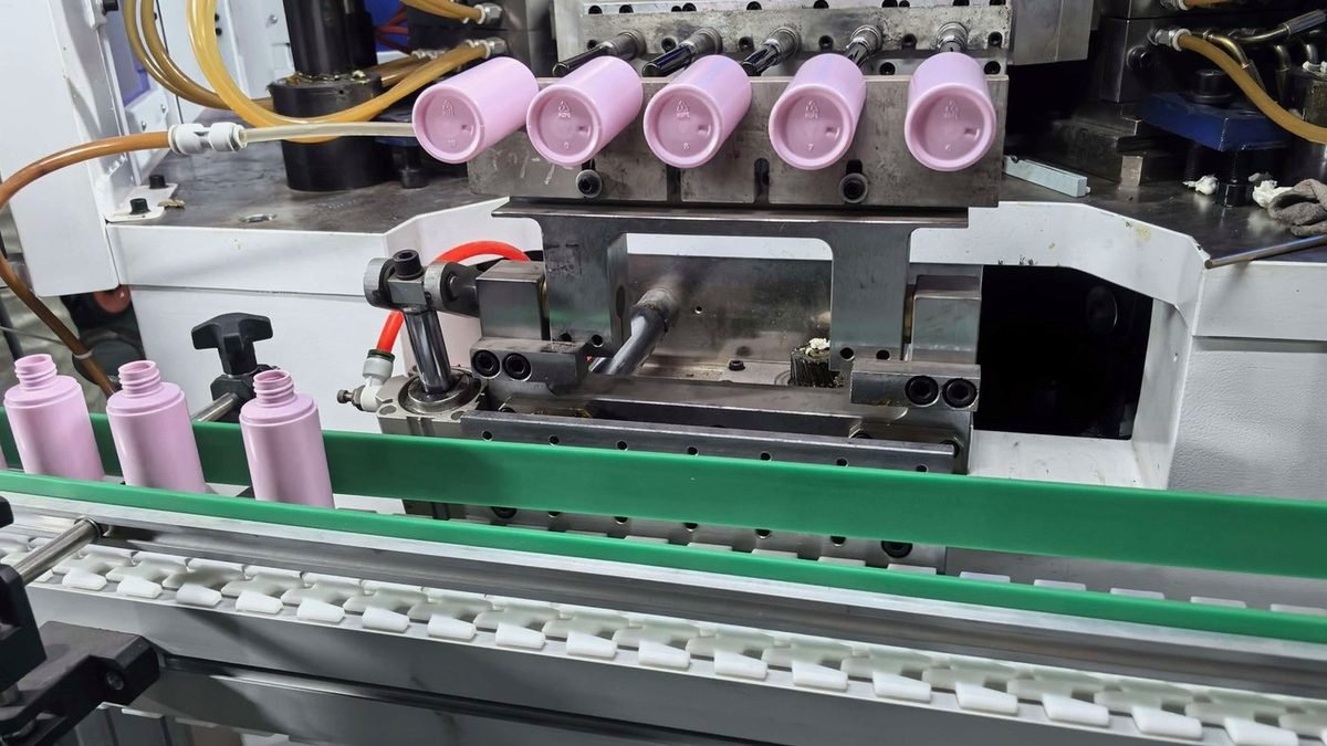 Injection Moulding Line