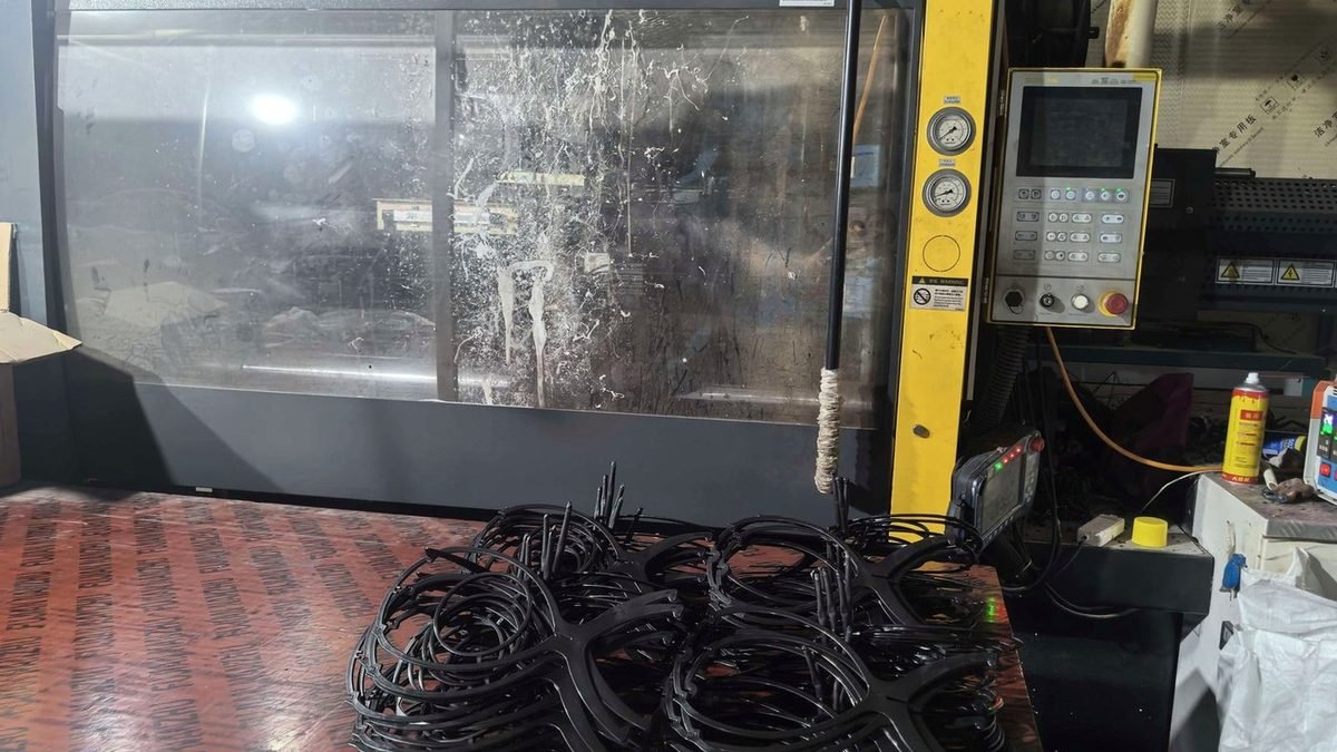 Injection moulding machines at Globaplas